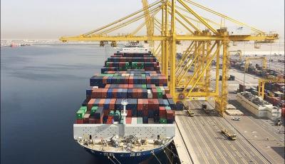 375 سفينة استقبلتها موانئ قطر خلال ابريل الماضي