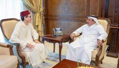 وزير المواصلات والاتصالات يستقبل السفير المغربي