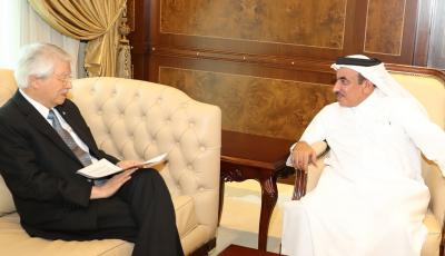 Minister Holds Talks with Philippines, Korea Ambassadors