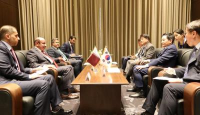 Minister Meets with Korean Counterpart