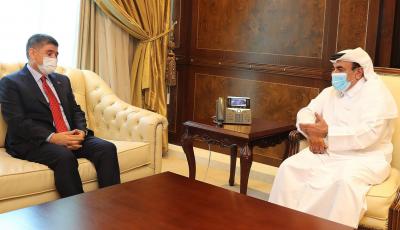 وزير المواصلات والاتصالات يجتمع مع السفير التركي