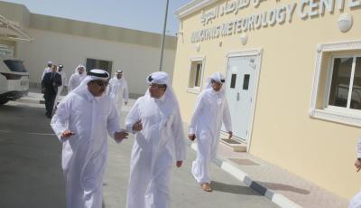 وزير المواصلات يطلع على الاستعدادات والإجراءات المتخذة لاستضافة بطولة كأس العالم فيفا قطر 2022 في مركز مكينس للأرصاد الجوية