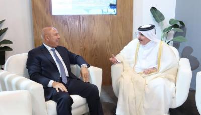 وزير المواصلات يجتمع مع نظيره المصري