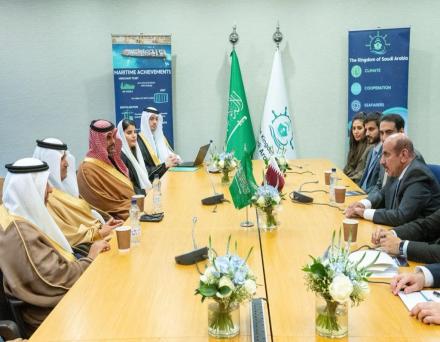 وزير المواصلات يجتمع مع وزير النقل السعودي
